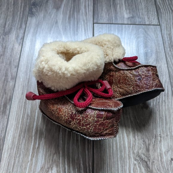NWOT Baby (12M*) - Handmade Distressed Booties - Picture 2 of 8
